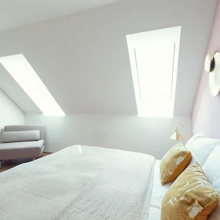 Apartment Leonart Living 51 *