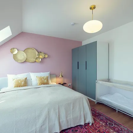 Apartment Leonart Living 51 *